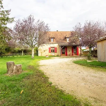 Maison Chaleureuse Pres De Sarlat Avec Jardin Clos, Cheminee Et Equipements Bebe - Fr-1-616-47